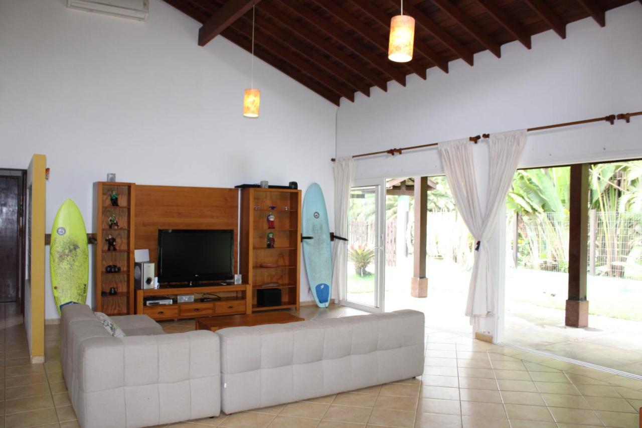 Praia De Itamambuca- Casa Charmosa E Iluminada Ubatuba Ngoại thất bức ảnh